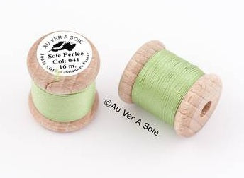 Soie Surfine 1302™ - 300M Spool Group 1 (000s to 200s)