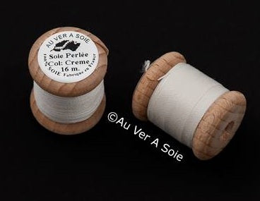 Soie Surfine 1302™ - 300M Spool Group 1 (000s to 200s)