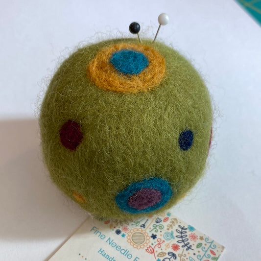 Felt Pin Cushion - Dots (Discontinued)