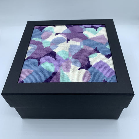Cool Hearts - Appleton Box Tapestry Kit