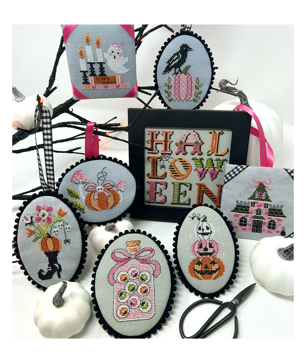 Halloween Pretties: Booklet of 8 designs