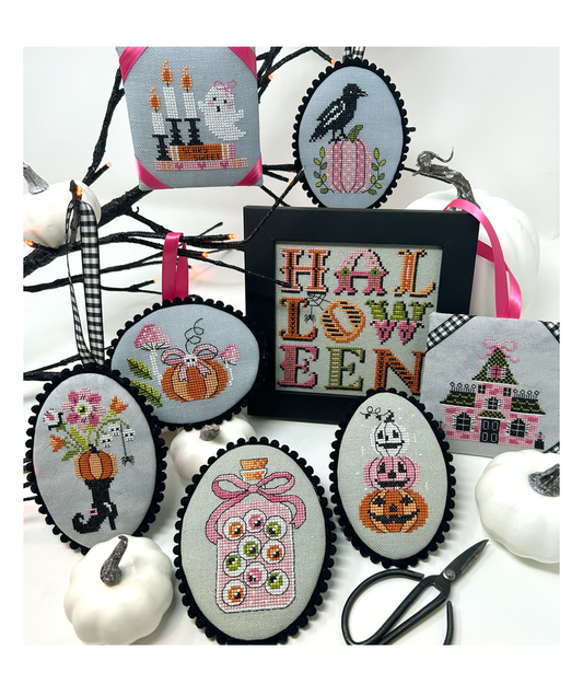 Halloween Pretties: Booklet of 8 designs