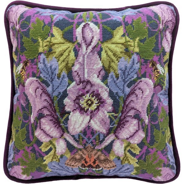 Midnight Wolfsbane - Tapestry Pillow Kit