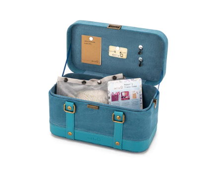 Train Case Everyday Collection