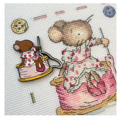 Sewing Mouse - Needleminder