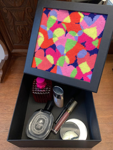 Rainbow Hearts - Appleton Box Tapestry Kit