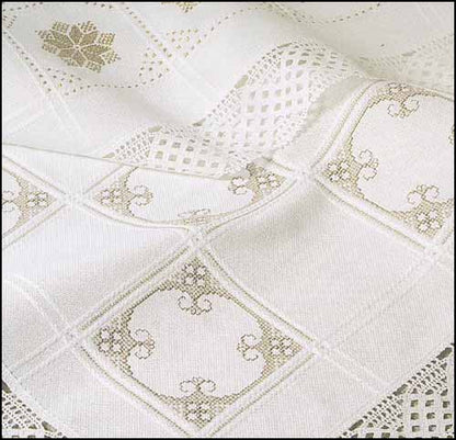 White - Anne Cloth style Afghan - 18 Count