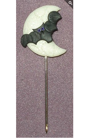 Counting Pin - Batty Moon (Glow-In-The-Dark)