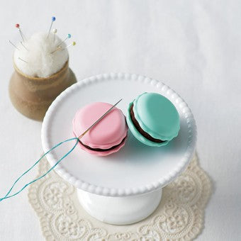 Sweet 'n Sharp Macaron - Needleminder (Discontinued)