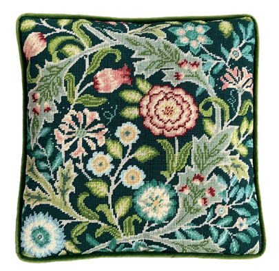 Wilhelmina - Tapestry Pillow Kit